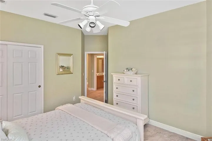5600  Chelsey  LN, Fort Myers, FL 33912