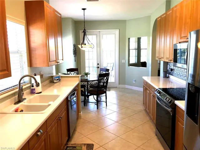 5600  Chelsey  LN, Fort Myers, FL 33912