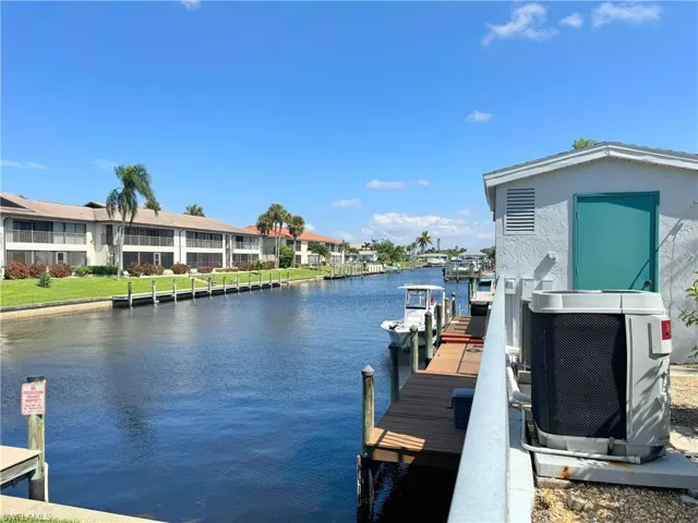1005 Se 40th St # 8, Cape Coral Fl 33904