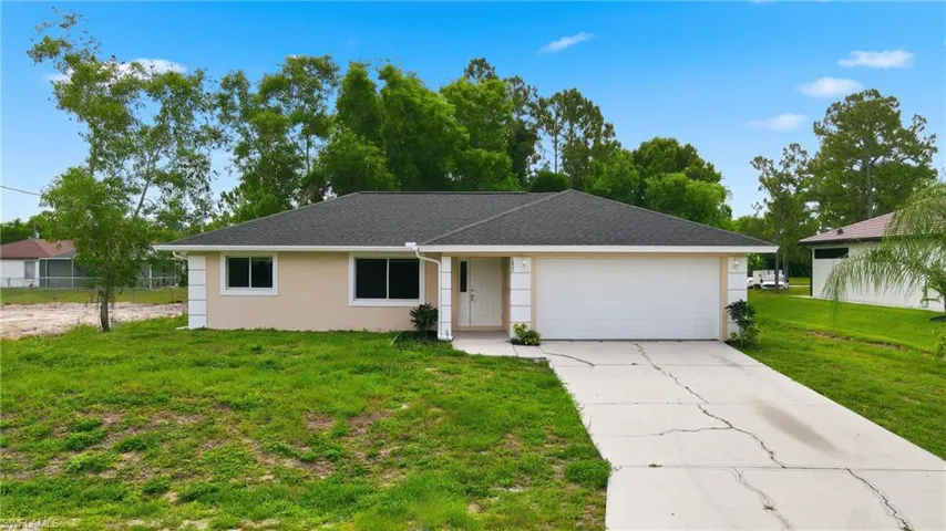 1800 Venice Ave N, Lehigh Acres, Florida 33971