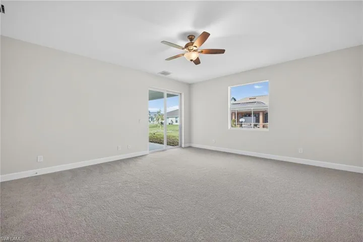 3074 Nw 4th Ave, Cape Coral, Florida 33993