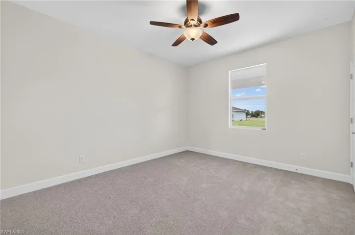 3074 Nw 4th Ave, Cape Coral, Florida 33993