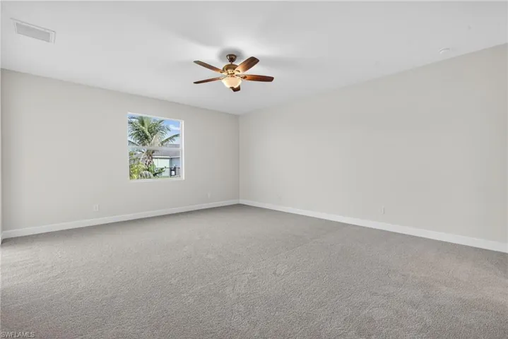3074 Nw 4th Ave, Cape Coral, Florida 33993