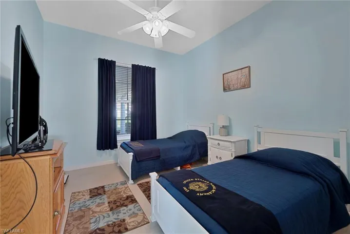 2860  Hatteras  WAY, Naples, FL 34119