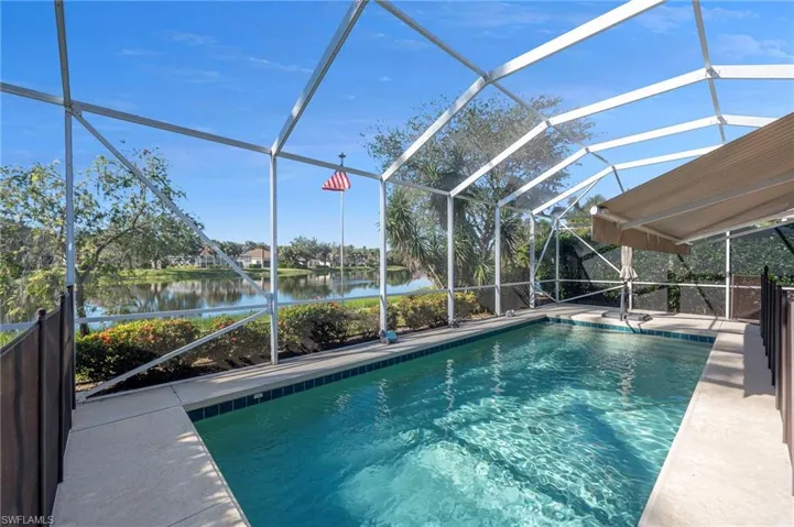 2860  Hatteras  WAY, Naples, FL 34119