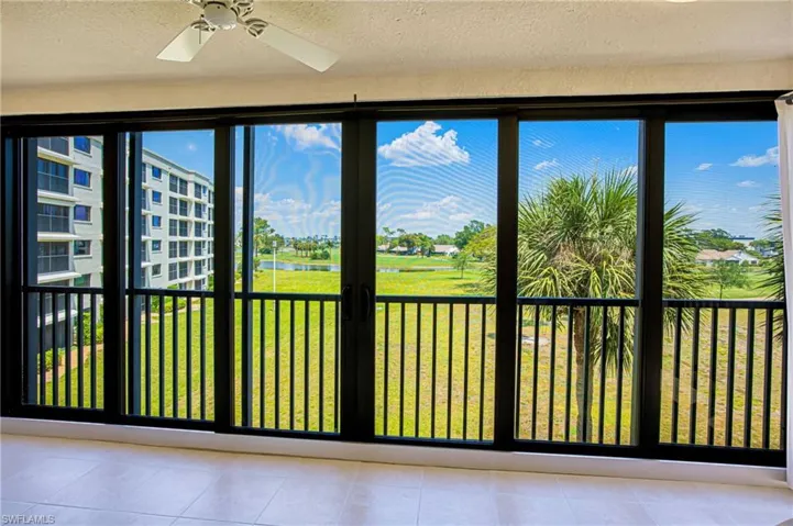7402 Lake Breeze Dr 306, Fort Myers, Florida 33907