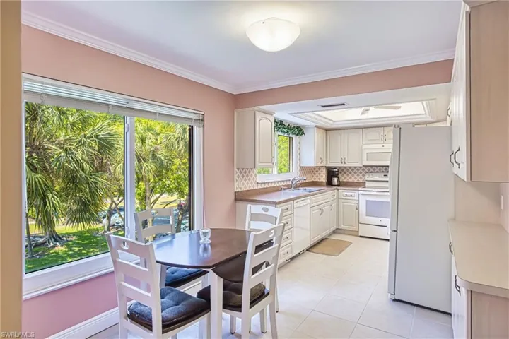 7402 Lake Breeze Dr 306, Fort Myers, Florida 33907