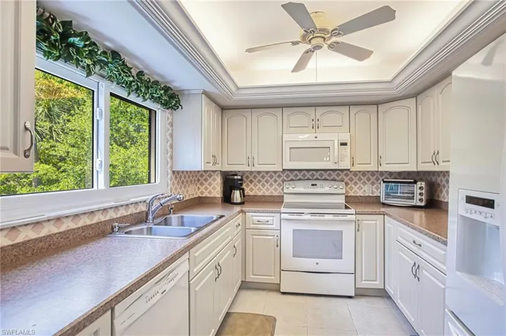 7402 Lake Breeze Dr 306, Fort Myers, Florida 33907