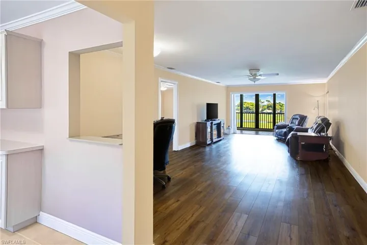 7402 Lake Breeze Dr 306, Fort Myers, Florida 33907