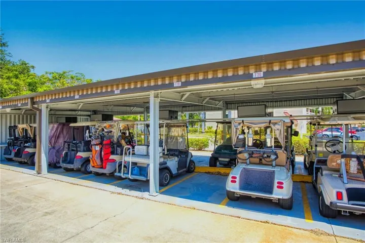 7402 Lake Breeze Dr 306, Fort Myers, Florida 33907