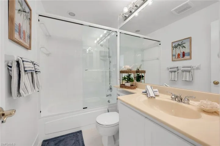 2121  Gulf Shore N BLVD, Naples, FL 34102