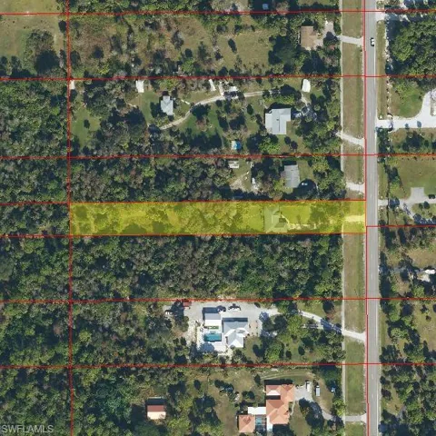 Aerial Survey Map. Indicating the property boundaries and surrounding land parcels
