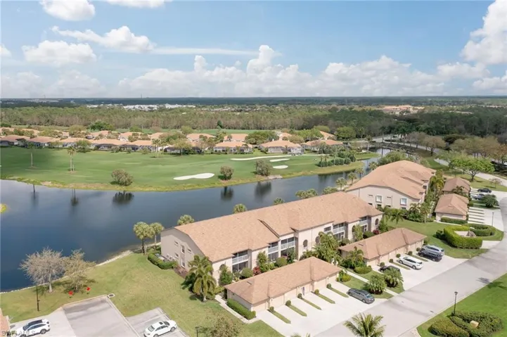 8570  Cedar Hammock  CIR, Naples, FL 34112