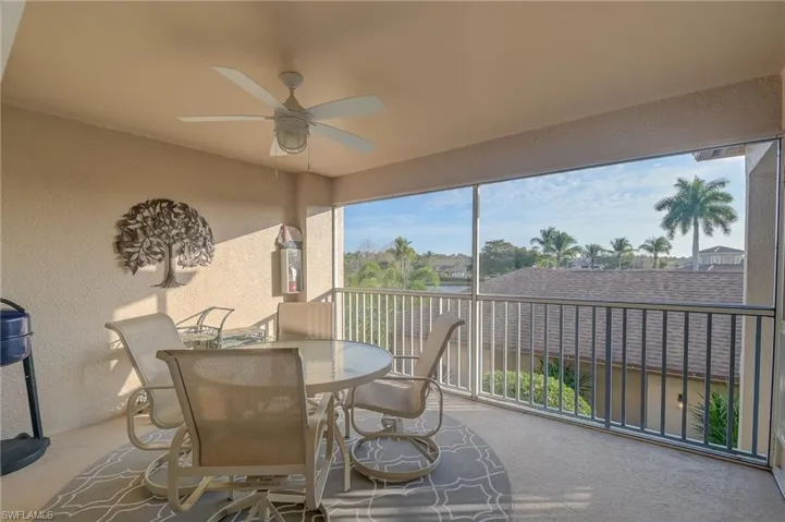 8570  Cedar Hammock  CIR, Naples, FL 34112