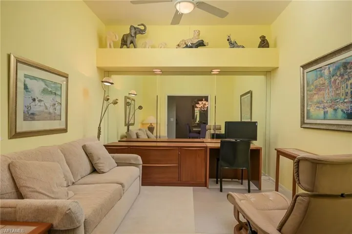8570  Cedar Hammock  CIR, Naples, FL 34112
