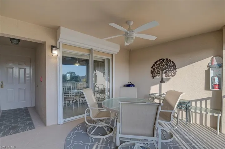 8570  Cedar Hammock  CIR, Naples, FL 34112