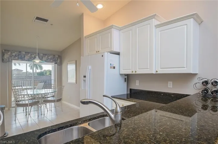 8570  Cedar Hammock  CIR, Naples, FL 34112
