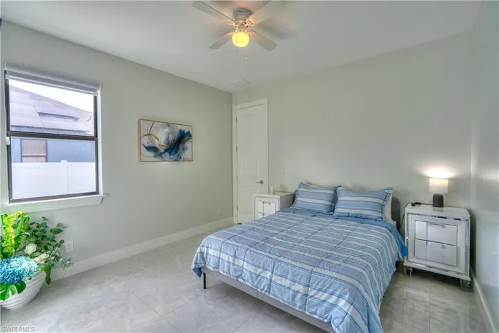 225 Nw 1st St, Cape Coral, Florida 33993