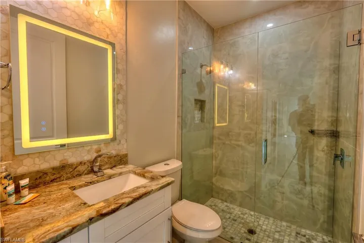 225 Nw 1st St, Cape Coral, Florida 33993