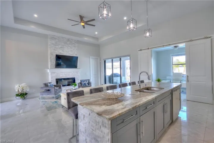 225 Nw 1st St, Cape Coral, Florida 33993