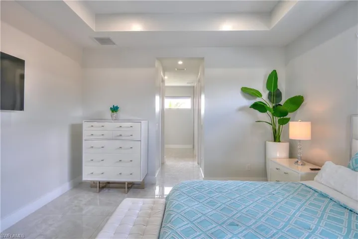 225 Nw 1st St, Cape Coral, Florida 33993