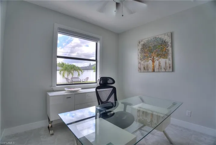 225 Nw 1st St, Cape Coral, Florida 33993