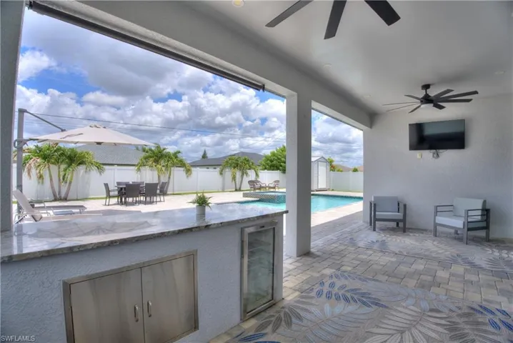 225 Nw 1st St, Cape Coral, Florida 33993