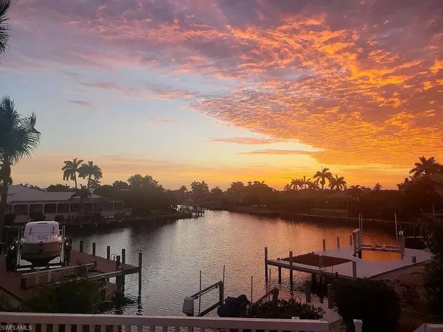 1800 Woodbine Ct, Marco Island, Florida 34145