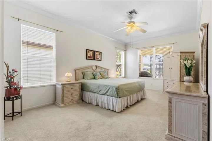 7538 Citrus Hill Ln, Naples, Florida 34109