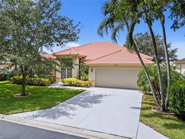 7538 Citrus Hill Ln, Naples, Florida 34109