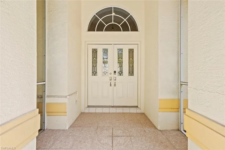 7538 Citrus Hill Ln, Naples, Florida 34109