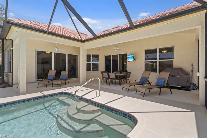 7538 Citrus Hill Ln, Naples, Florida 34109