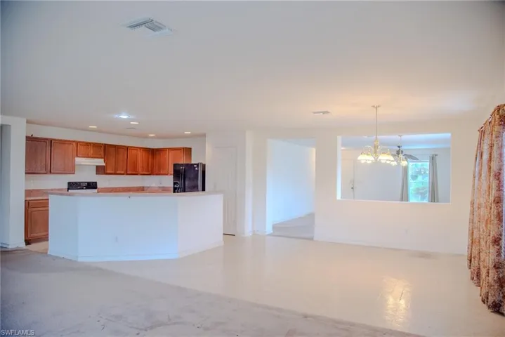 2145 Nw 22nd Pl, Cape Coral Fl 33993