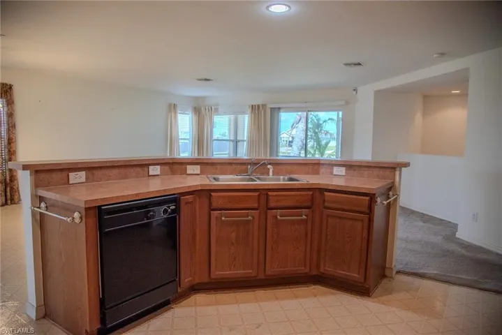 2145 Nw 22nd Pl, Cape Coral Fl 33993