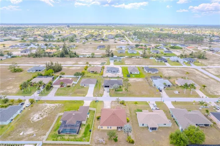 2145 Nw 22nd Pl, Cape Coral Fl 33993