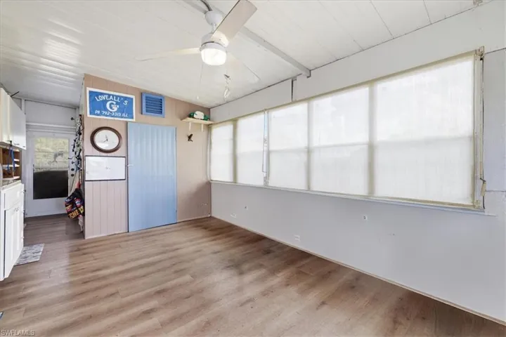 View of unfurnished lanai