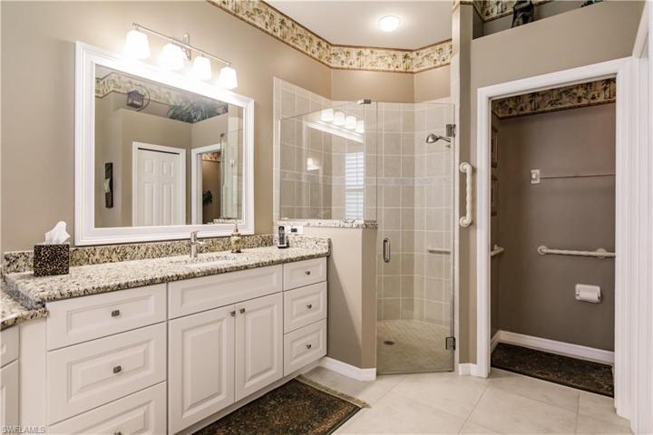 Double sinks & large shower