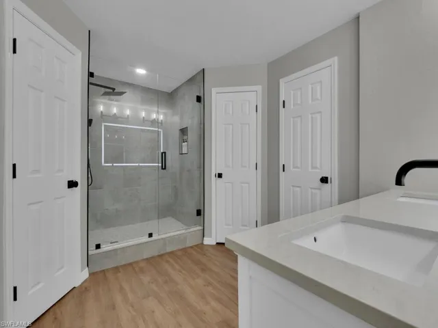 Master Suite Bath