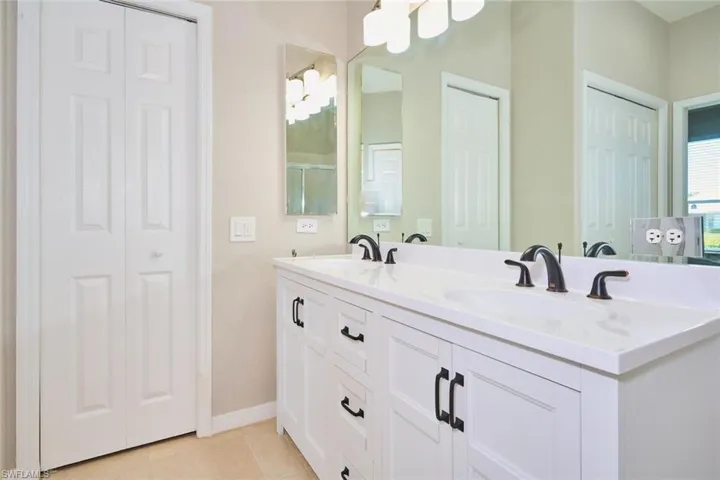 8909 Bristol Bend, Fort Myers, Florida 33908
