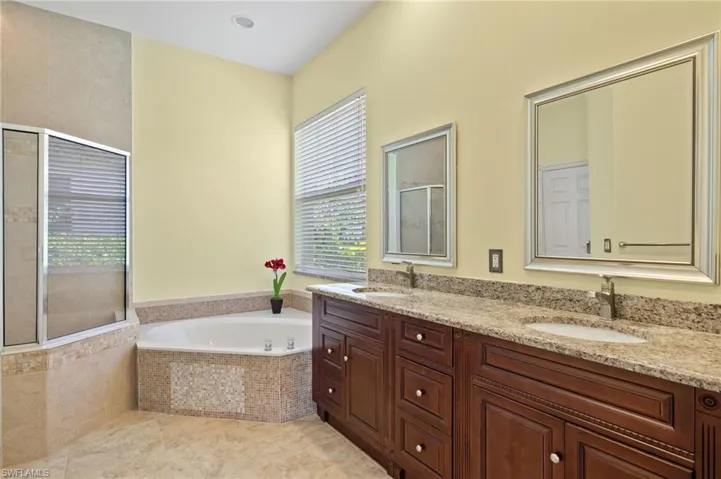 Oversized Soaking Tub.
