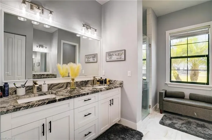 2661 43rd Ave Ne, Naples, Florida 34120