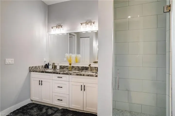2661 43rd Ave Ne, Naples, Florida 34120