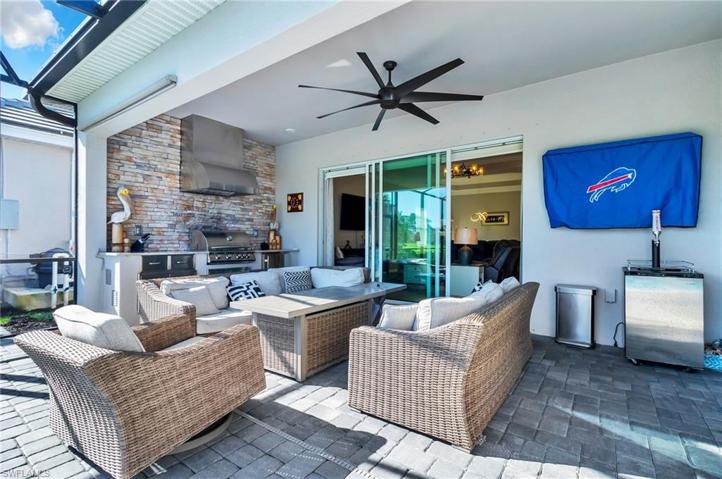 Patio/Grille