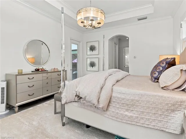 2227 Somerset Pl, Naples, Florida 34120