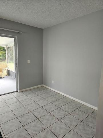 27 Palm BLVD, LEHIGH ACRES FL 33936