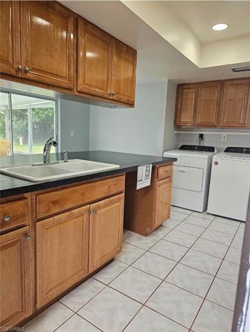 27 Palm BLVD, LEHIGH ACRES FL 33936