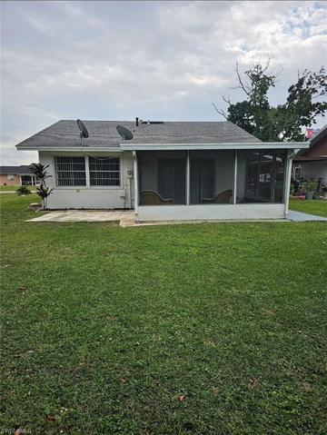 27 Palm BLVD, LEHIGH ACRES FL 33936