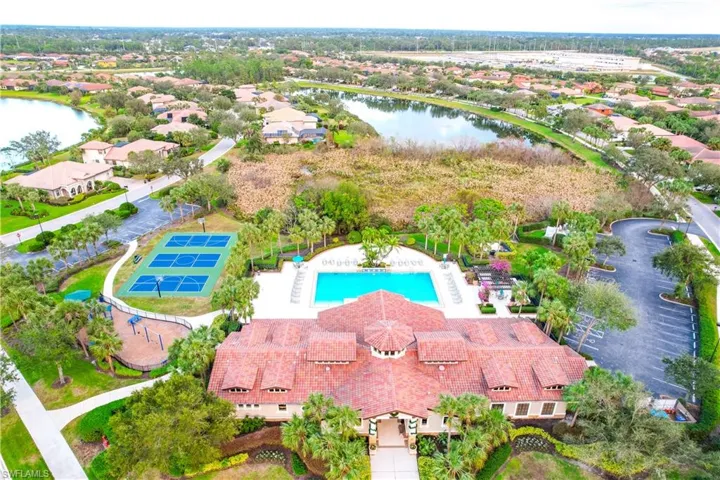 10234 Ashbrook Ct, Fort Myers, Florida 33913