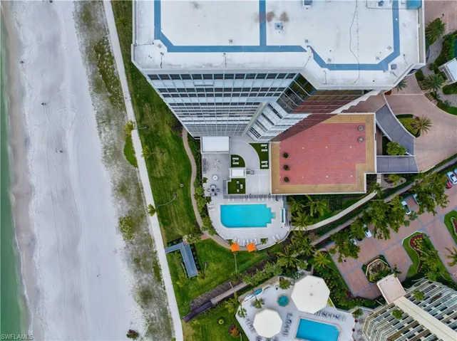 4951  Gulf Shore N BLVD, Naples, FL 34103