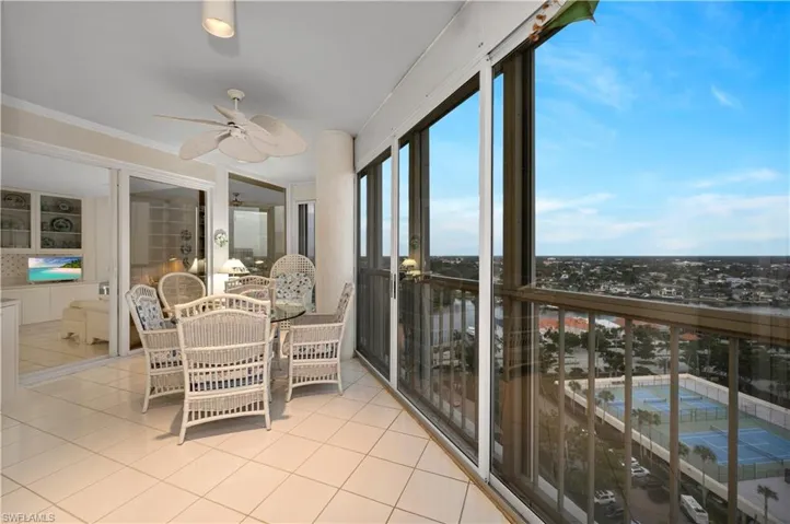 4951  Gulf Shore N BLVD, Naples, FL 34103